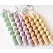 Load image into Gallery viewer, Twisted Soy Candles