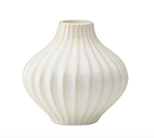 Load image into Gallery viewer, Short Gourd Vase