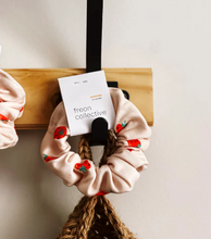 Load image into Gallery viewer, Strawberry Scrunchie