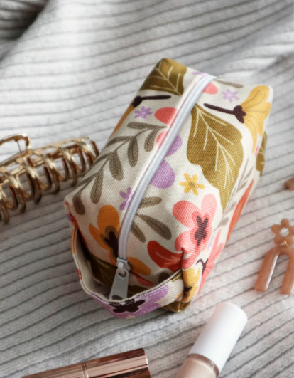 Mod Floral Makeup Bag