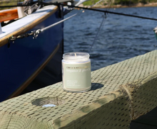 Load image into Gallery viewer, Bergamot &amp; Green Fig Candle