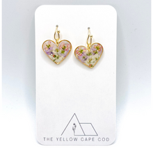 Load image into Gallery viewer, Heart Floral Dangle