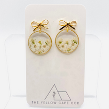 Load image into Gallery viewer, Bow Floral Drop Earrings