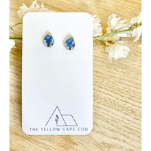 Load image into Gallery viewer, Tear Drop Floral Stud