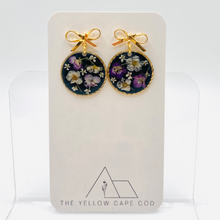 Load image into Gallery viewer, Bow Floral Drop Earrings