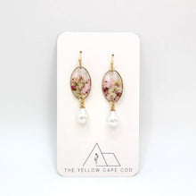 Load image into Gallery viewer, Floral Pearl Dangle