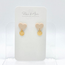 Load image into Gallery viewer, Sweetheart Earrings