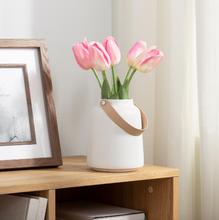 Load image into Gallery viewer, White Matte Vase with Handle